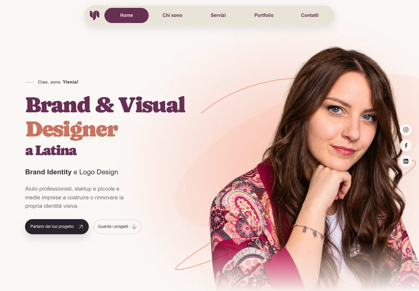 Homepage del sito di Ylenia Promutico, graphic designer freelance a Latina